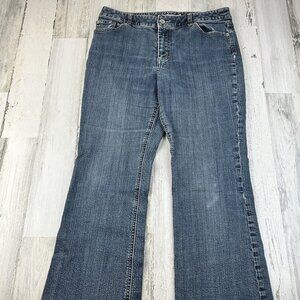Chicos Platinum Bootcut Jeans Womens Size 1.5 Short